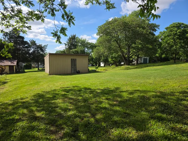 $32,500 | 147 North McHenry Street, Equality, IL 62934