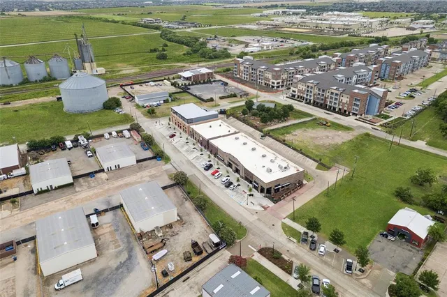 $499,900 | 208 East 7th Street, Prosper, TX 75078