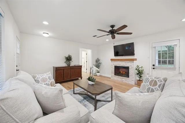 $499,900 | 208 East 7th Street, Prosper, TX 75078