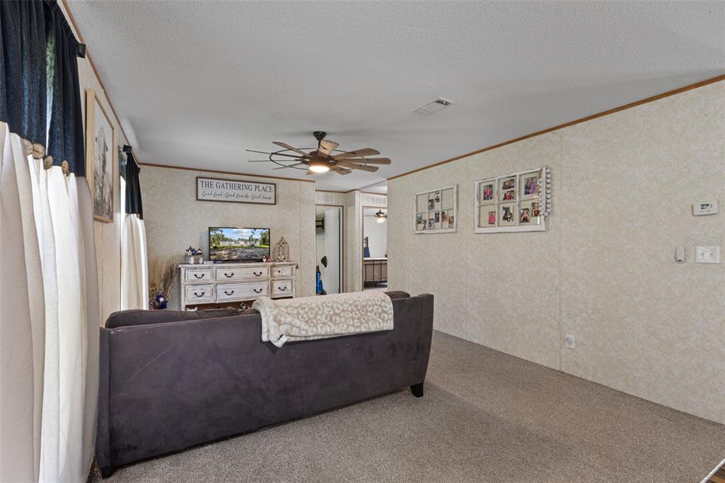 140 Southwest Spaulding Court Fort White, FL 32038 - Photo 32 of 66 Gallery Image 32