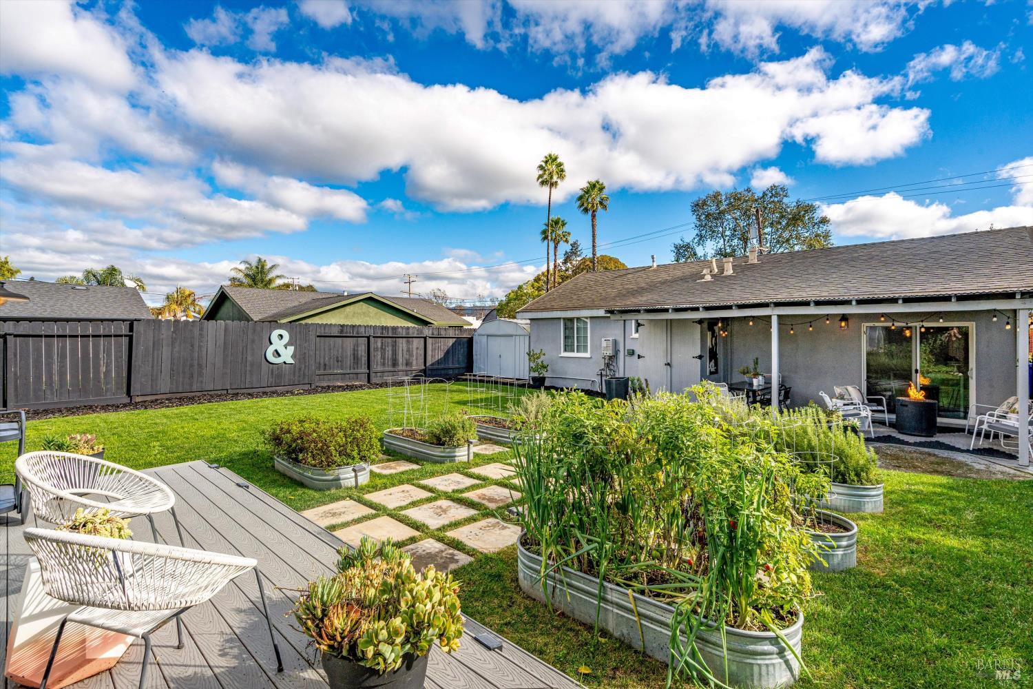 217 South Coombs Street Napa, CA 94559 - Photo 32 of 34