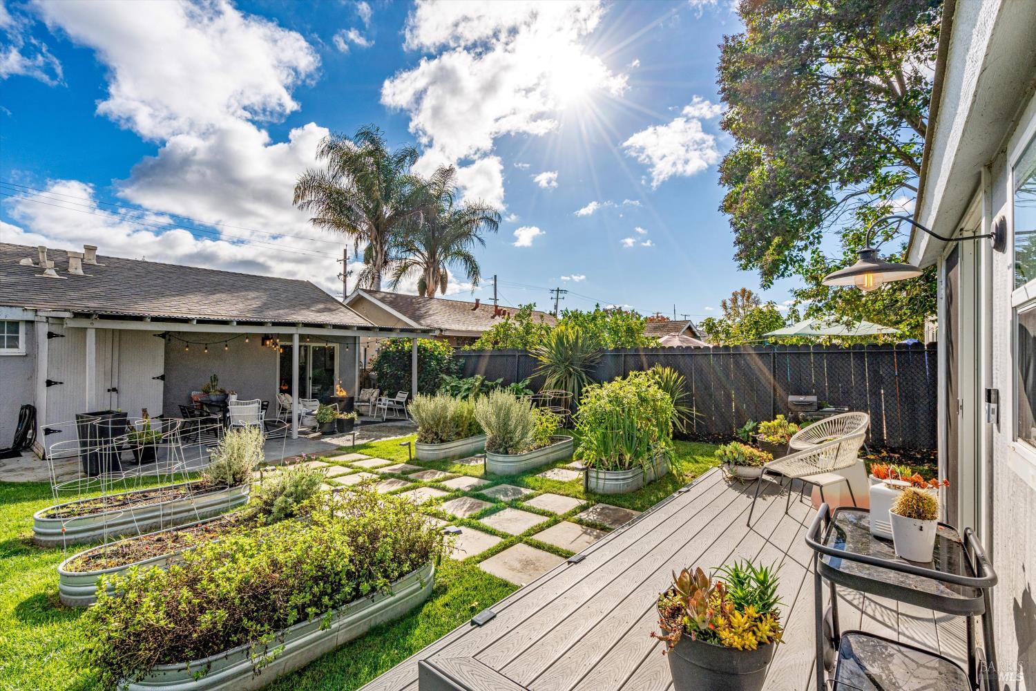 217 South Coombs Street Napa, CA 94559 - Photo 34 of 34