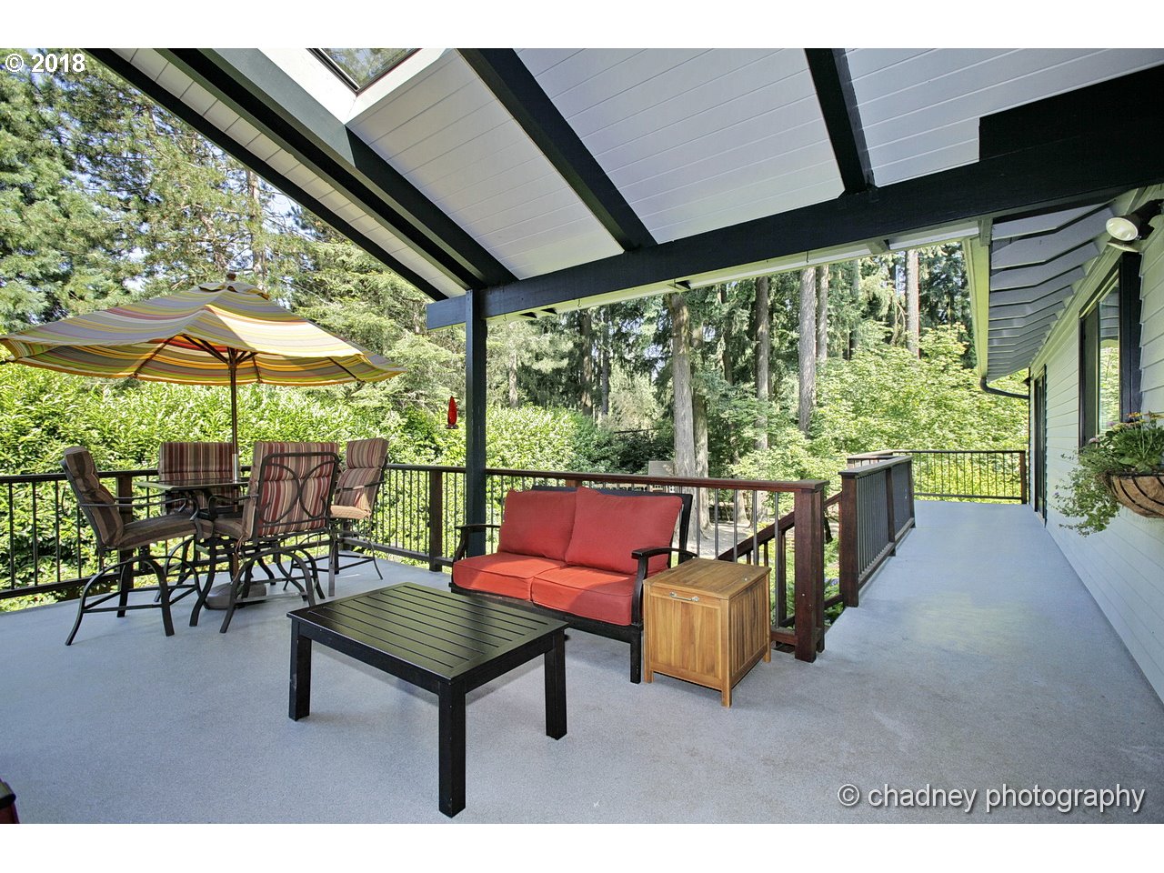 6215 Southwest Jan Tree Court Portland, OR 97219 - Photo 22 of 32 Deck