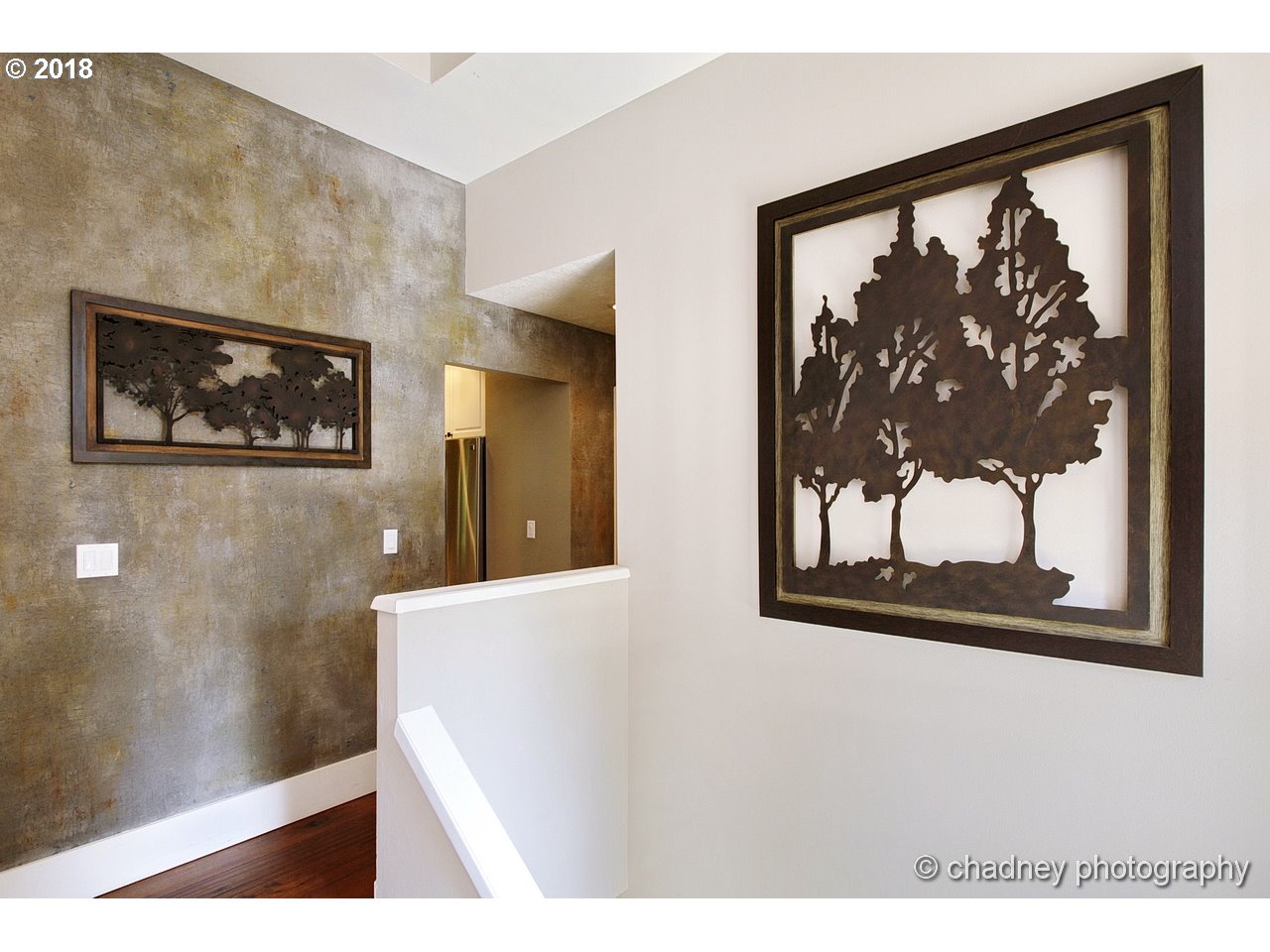 6215 Southwest Jan Tree Court Portland, OR 97219 - Photo 5 of 32 Gallery Image 5