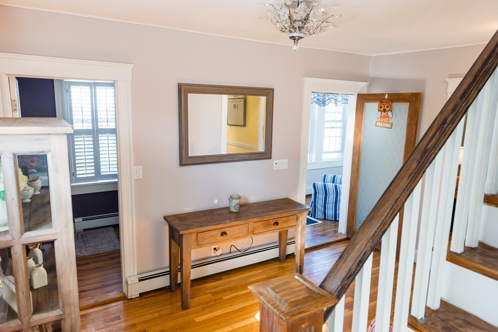 54 Virginia Road Quincy, MA 02169 - Photo 5 of 20 Gallery Image 5
