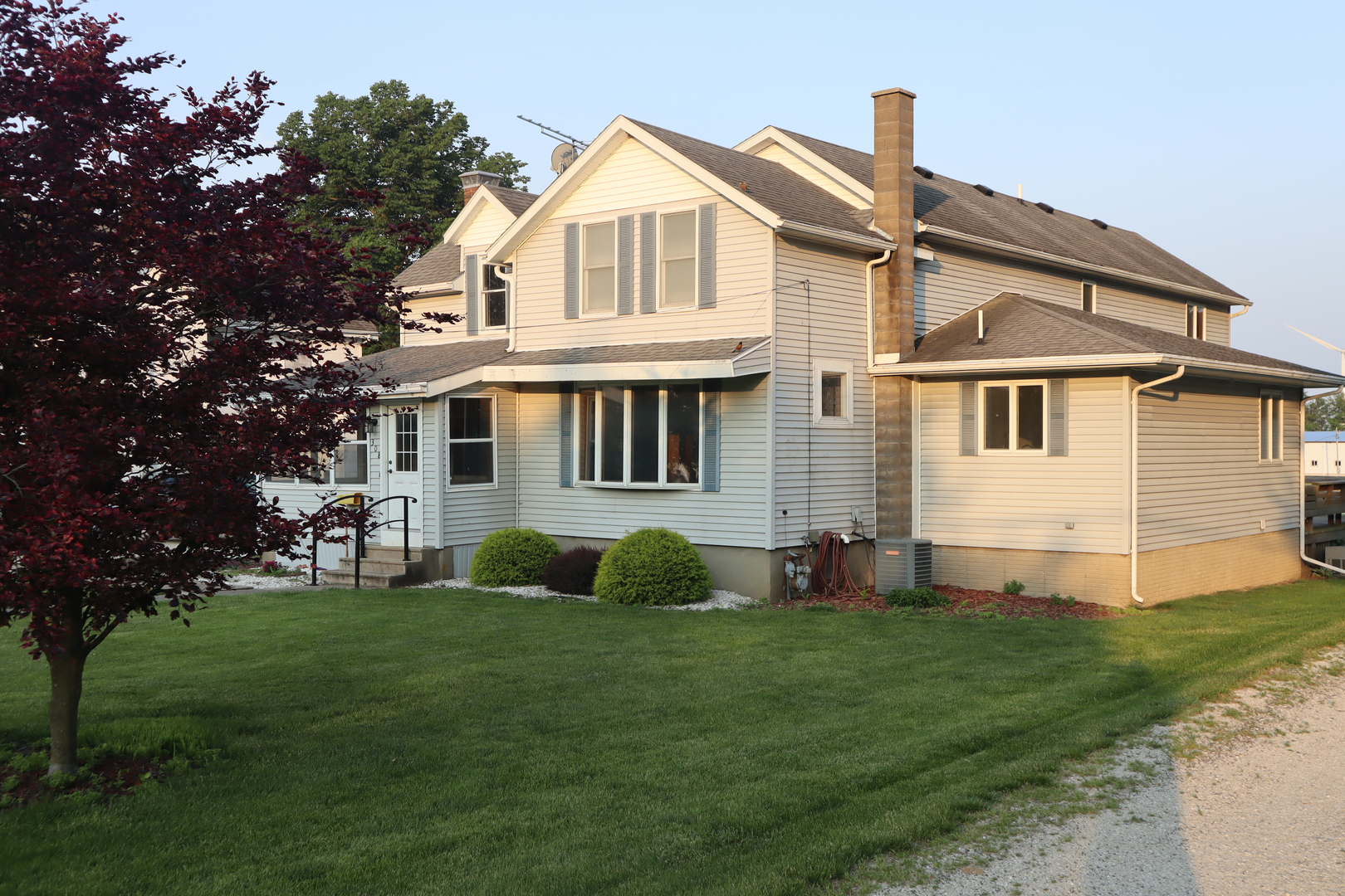 308 South Main Street Ohio, IL 61349 - Photo 2 of 30 Gallery Image 2