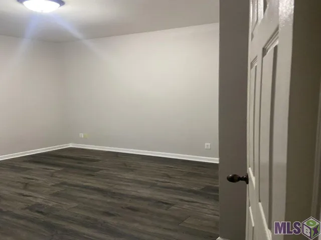 $219,900 | 1010 Villa Drive, Baton Rouge, LA 70810