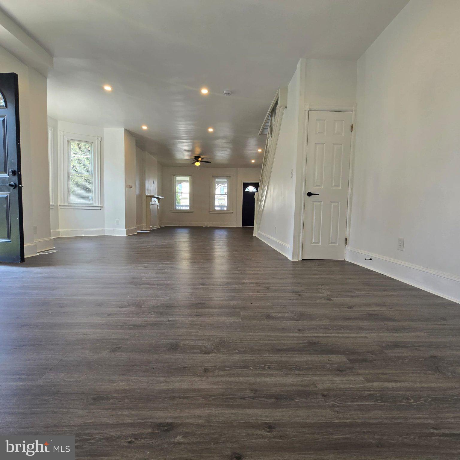 220 Irving Street Trainer, PA 19061 - Photo 12 of 25 Spacious, light-filled living area.