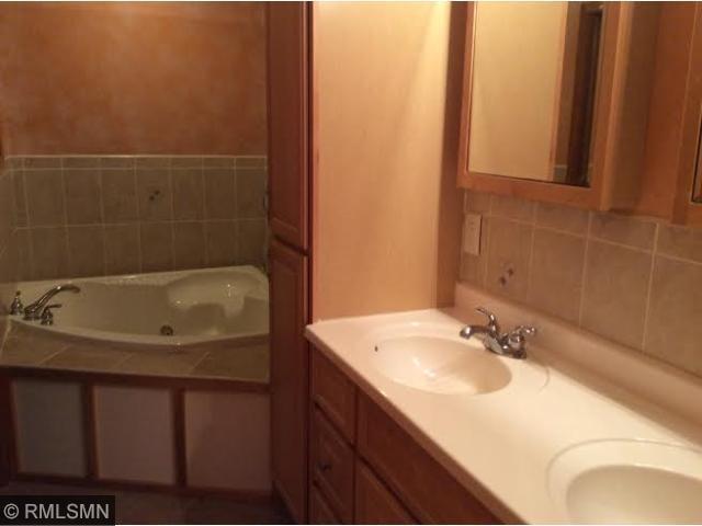 22410 County Road, Unit 30 Rogers, MN 55374 - Photo 14 of 18 Gallery Image 14