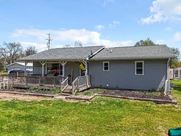 $399,900 | 3821 South 39 Road, Cadillac, MI 49601