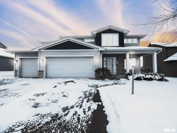 $455,000 | 625 Anne Street, Washington, IL 61571