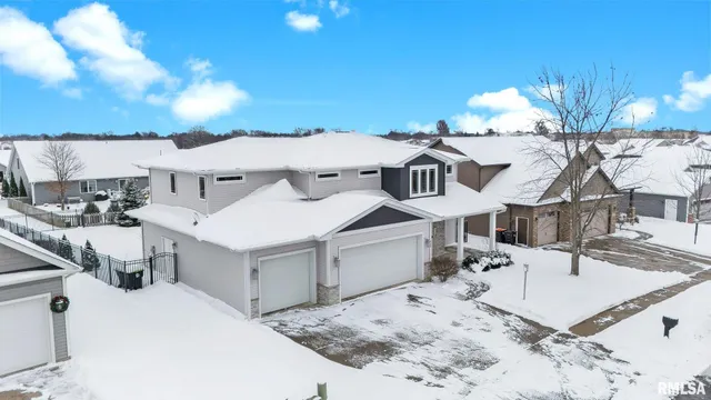 $485,000 | 625 Anne Street, Washington, IL 61571