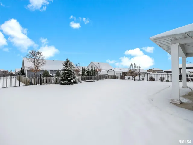 $485,000 | 625 Anne Street, Washington, IL 61571