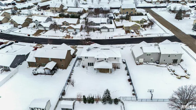 $485,000 | 625 Anne Street, Washington, IL 61571