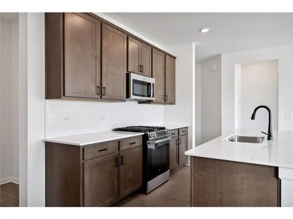 $489,000 | 14545 105th Place North, Maple Grove, MN 55369