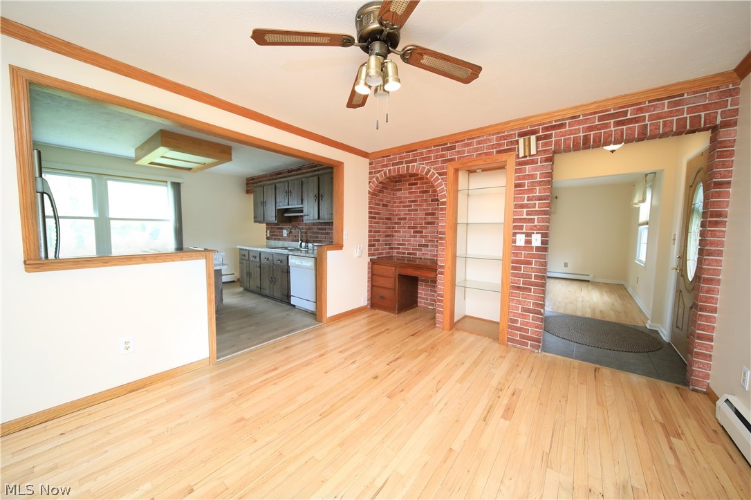 5552 Lockwood Road Madison, OH 44057 - Photo 9 of 32
