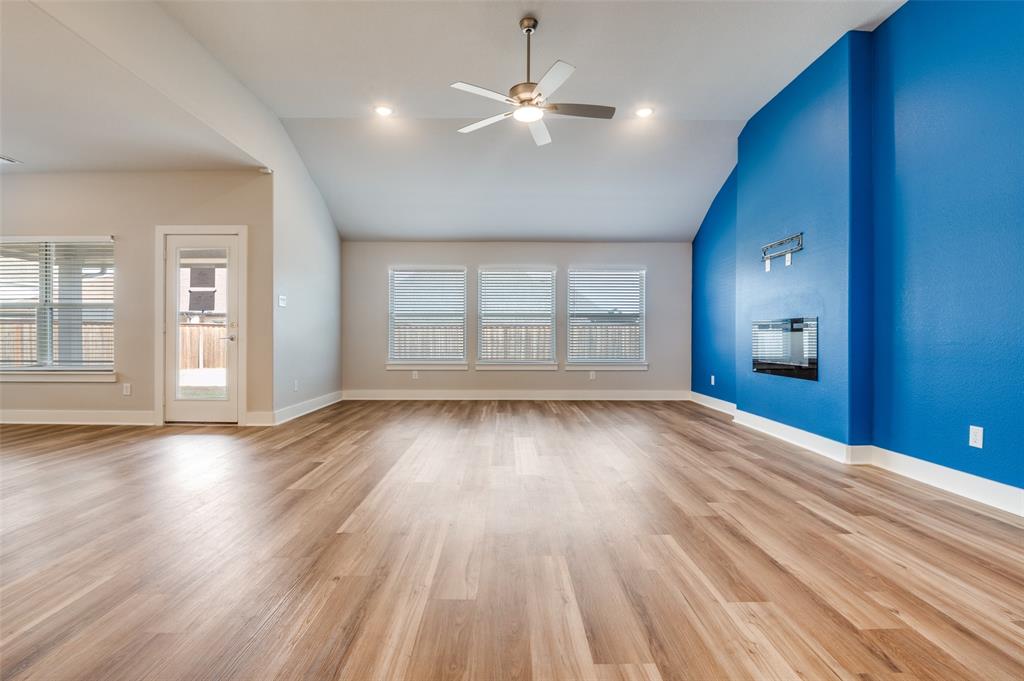 237 Four Roses Drive Waxahachie, TX 75165 - Photo 6 of 25