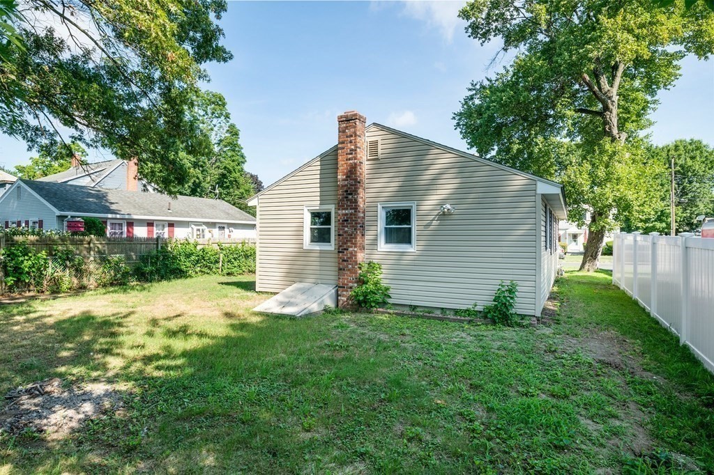 57 Notre Dame Street Springfield, MA 01104 - Photo 26 of 27