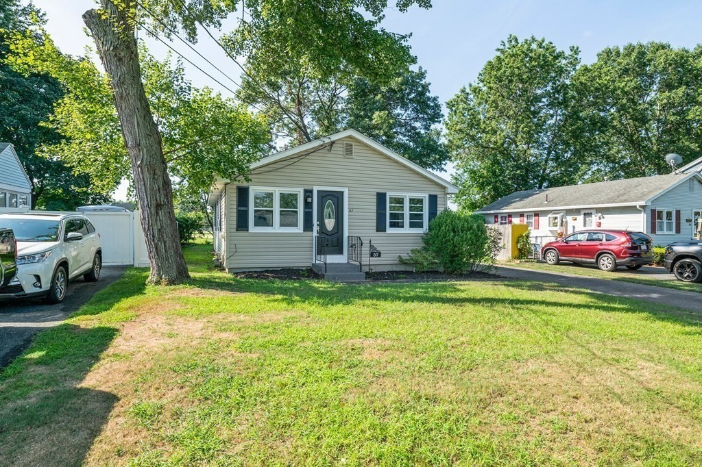 57 Notre Dame Street Springfield, MA 01104 - Photo 3 of 27