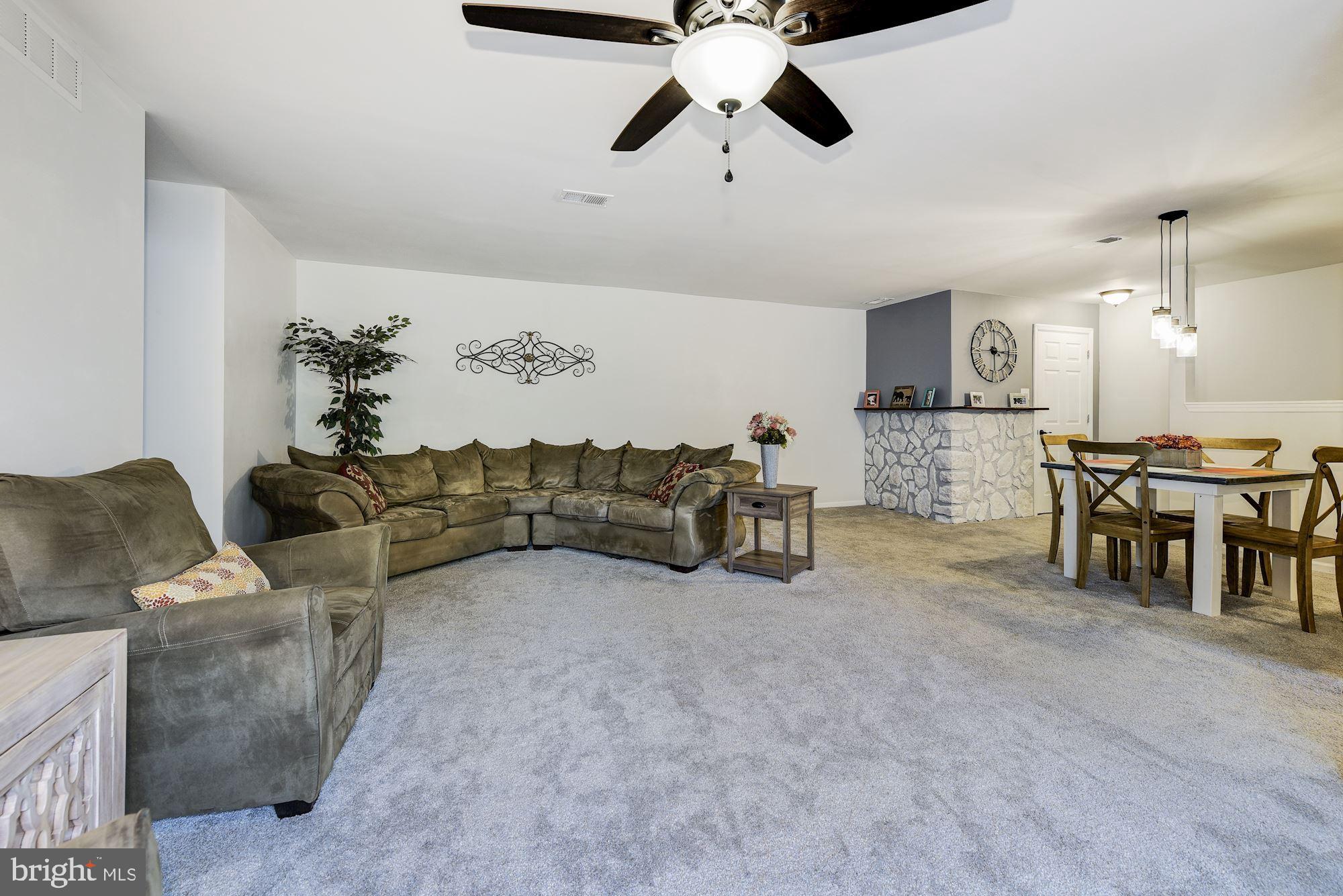 1475 Mt Holly Road, Unit K12 Beverly, NJ 08010 - Photo 9 of 26 Memory Foam Carpeting
