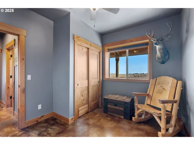 $795,000 | 110 Morris Road, Lyle, WA 98635