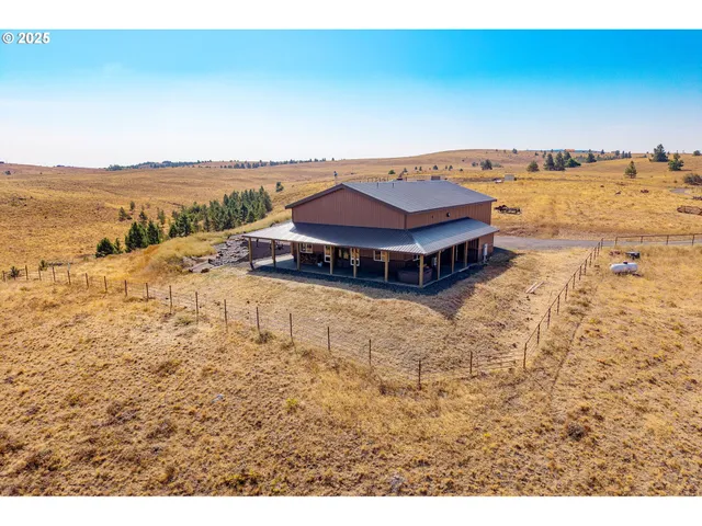 $795,000 | 110 Morris Road, Lyle, WA 98635