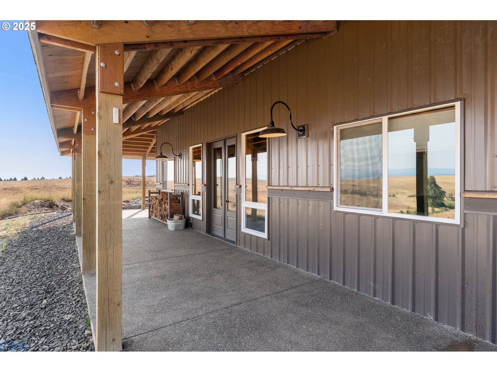 110 Morris Road Lyle, WA 98635 - Photo 4 of 47