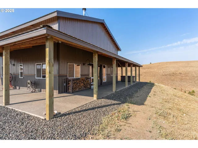 $795,000 | 110 Morris Road, Lyle, WA 98635