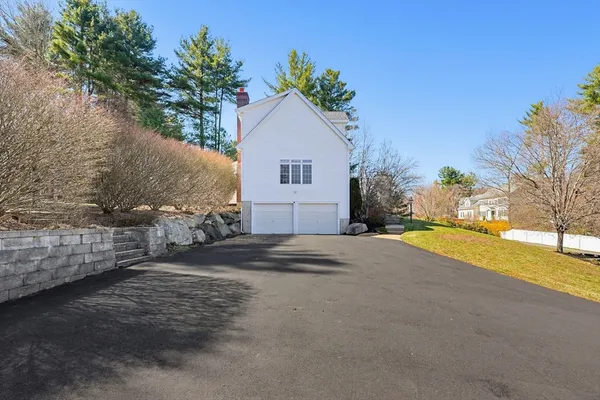 a house view with a outdoor space