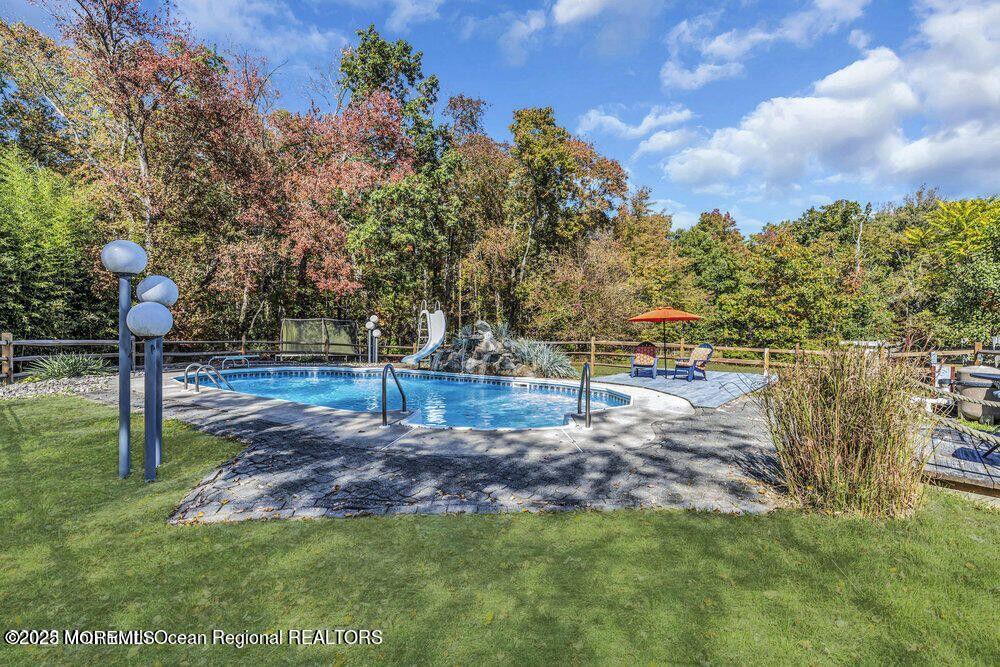 541 Frank Applegate Road Jackson, NJ 08527 - Photo 40 of 49 20221027005555357588000000-o