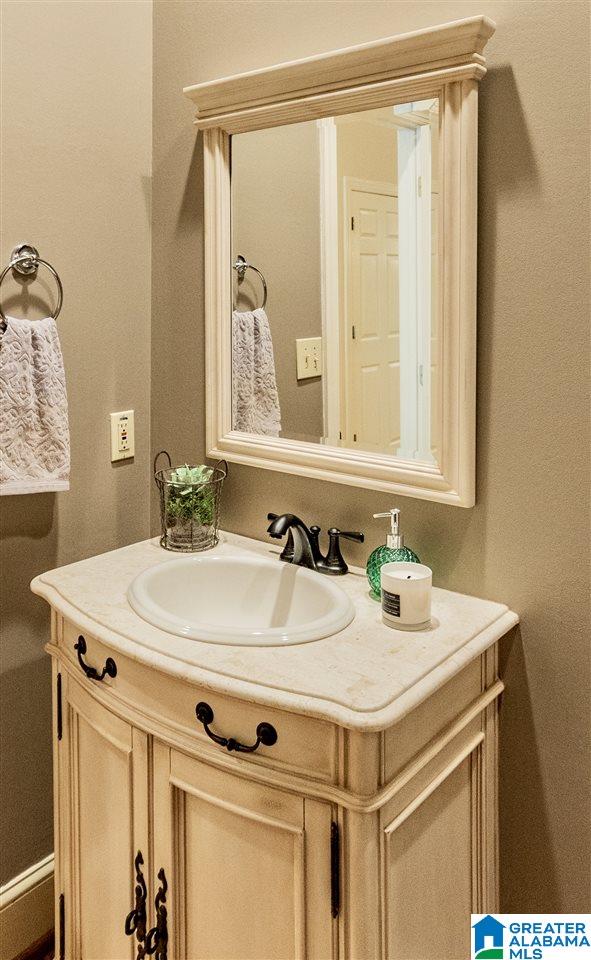 118 Shades Crest Road Birmingham, AL 35226 - Photo 18 of 50 Gallery Image 18