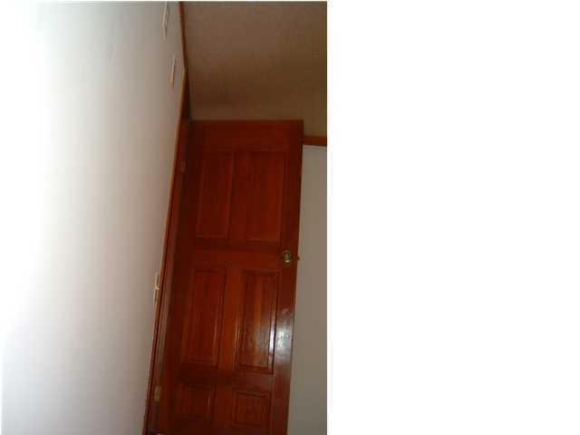 6151 Donald Guy Road Crestview, FL 32539 - Photo 14 of 24 a view of hallway
