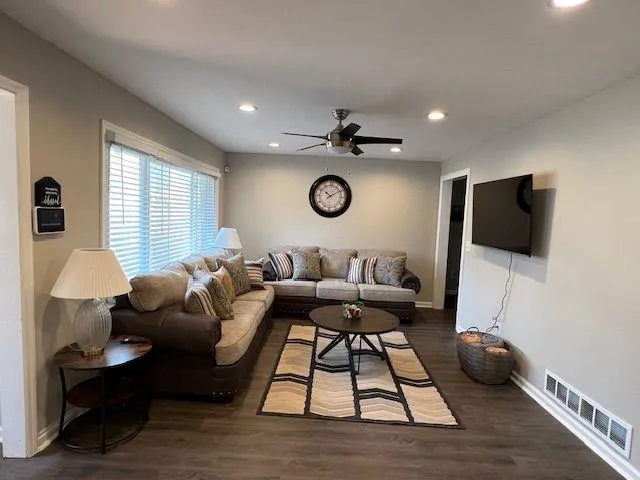 $2,800 | 1434 Aniwaka Avenue Southwest, Atlanta, GA 30311