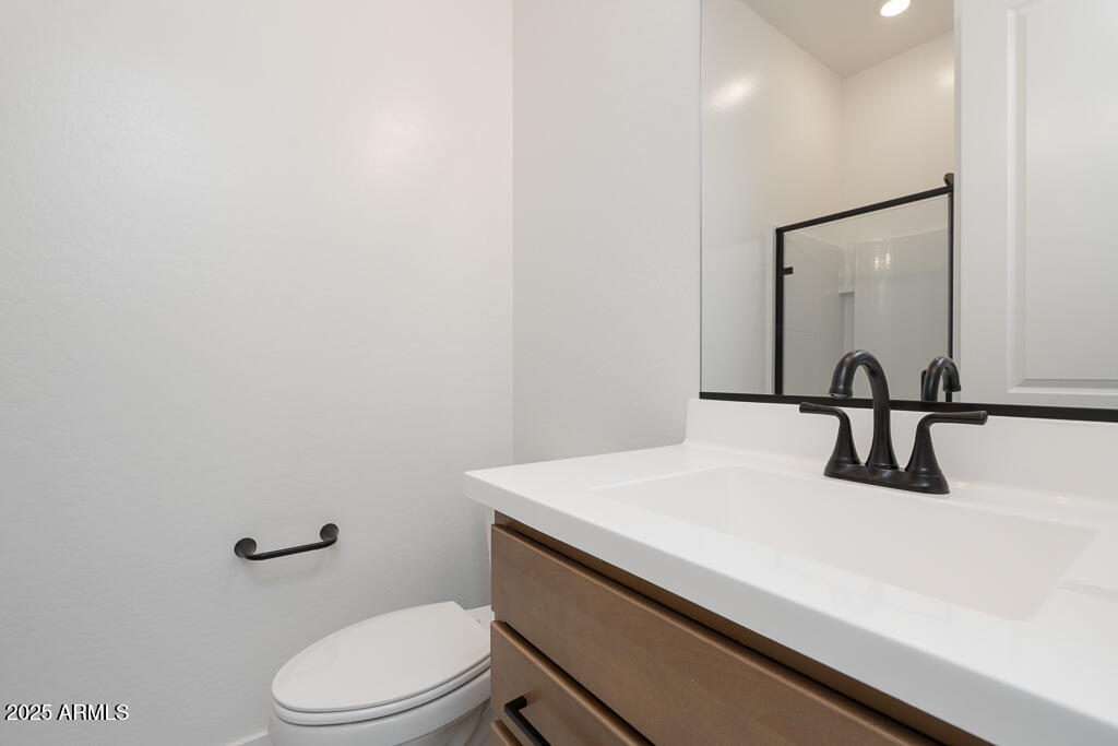 2139 East Mill Road San Tan Valley, AZ 85140 - Photo 14 of 17 Tri Pointe Soleo 644 - Bathroom 3-1MLS