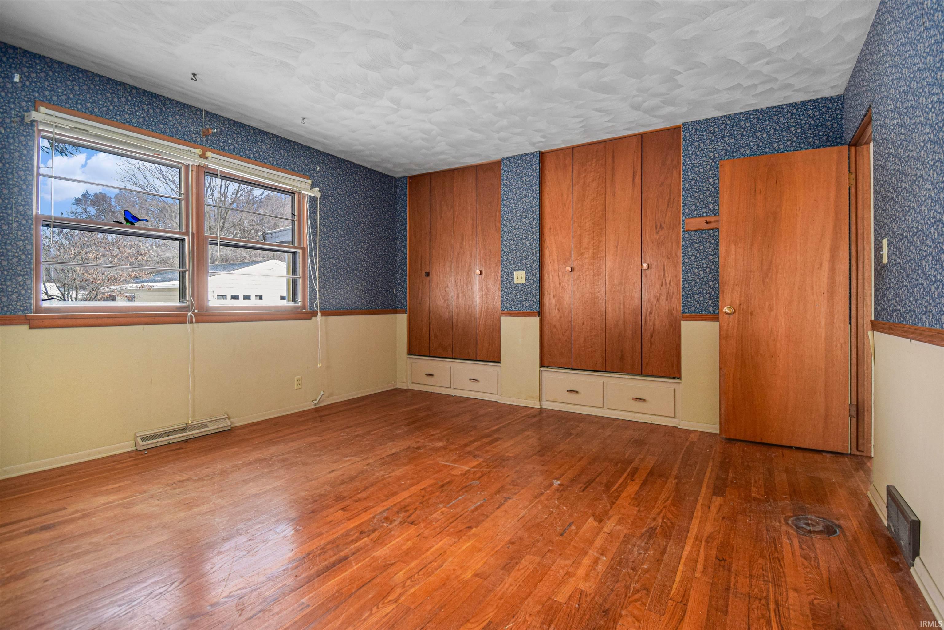 25305 Edison Road South Bend, IN 46628 - Photo 8 of 31