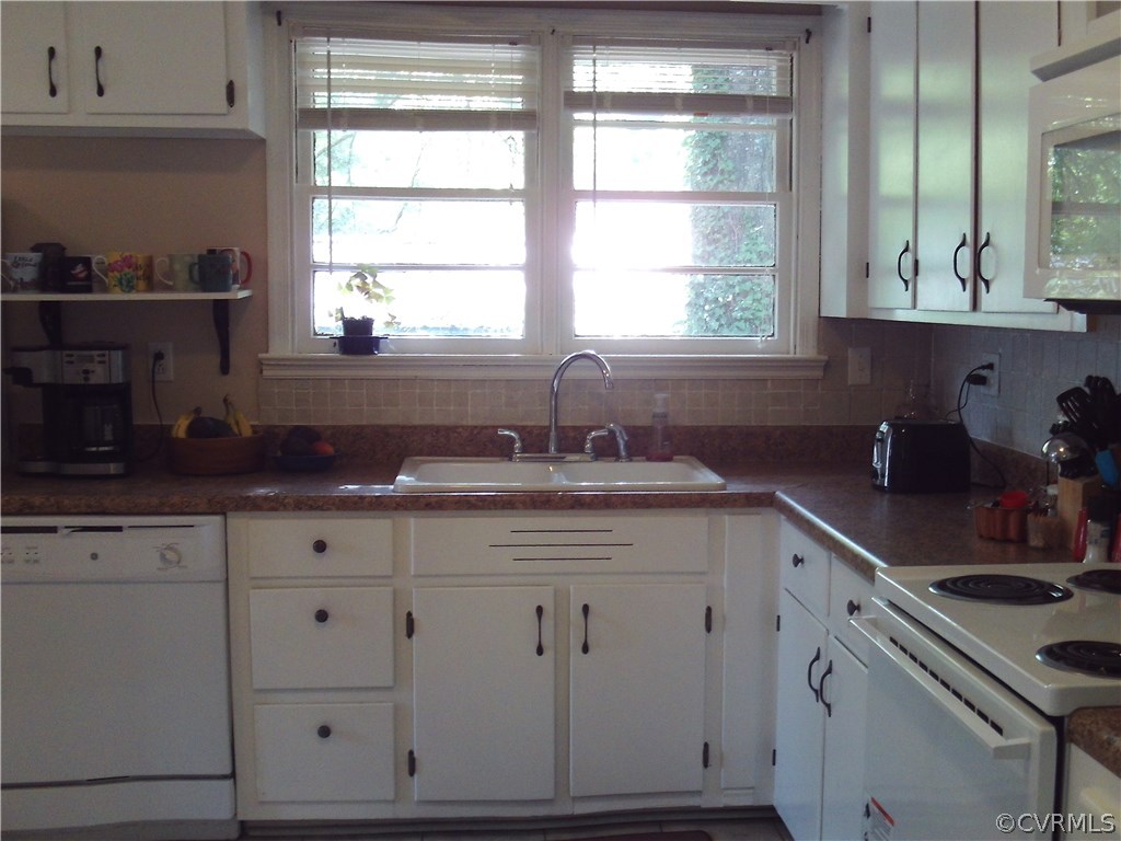 3113 Hey Road Richmond, VA 23224 - Photo 5 of 31 Gallery Image 5