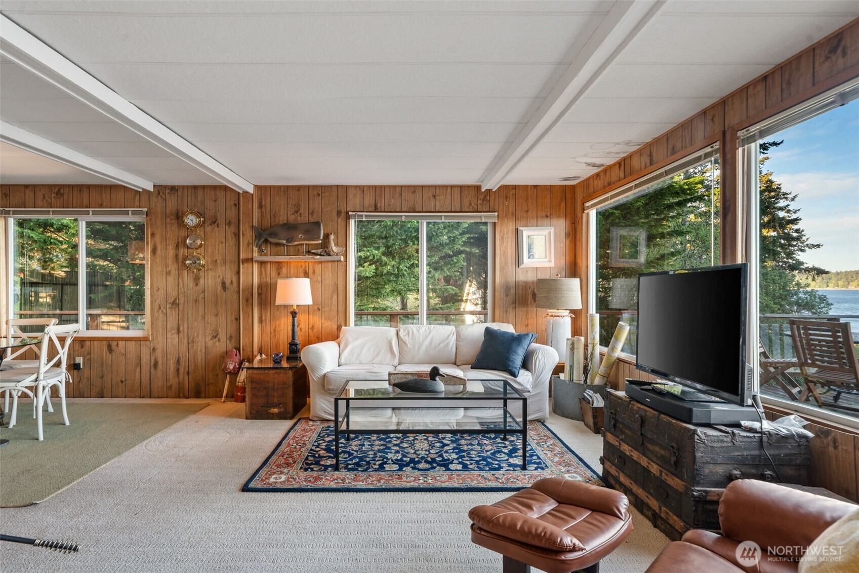 727 East Stretch Island Road South Grapeview, WA 98546 - Photo 14 of 37