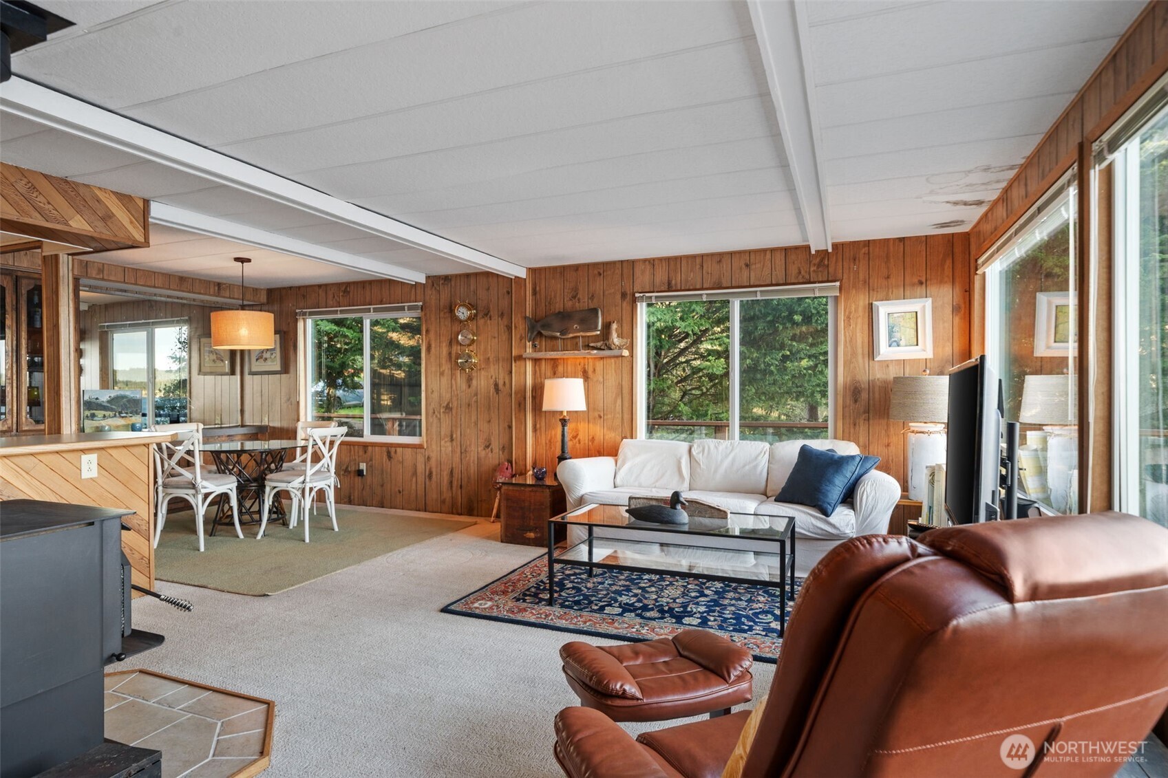 727 East Stretch Island Road South Grapeview, WA 98546 - Photo 15 of 37
