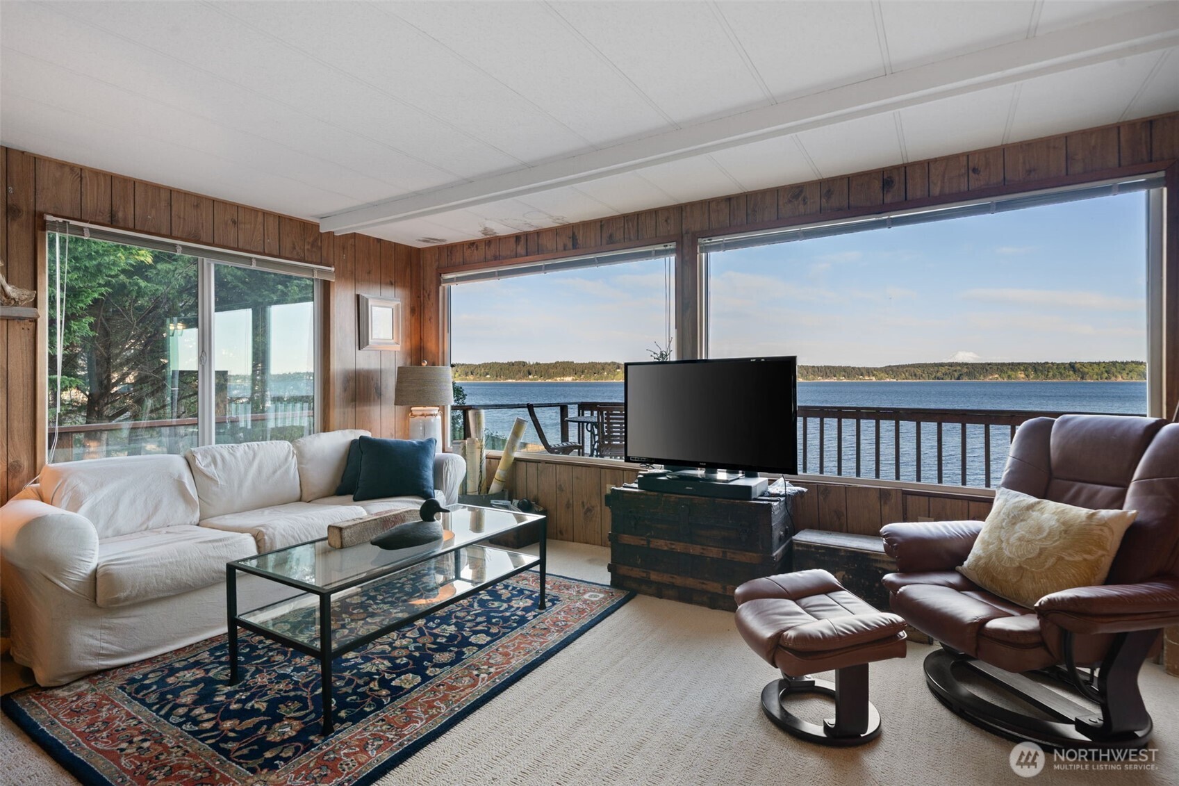 727 East Stretch Island Road South Grapeview, WA 98546 - Photo 17 of 37