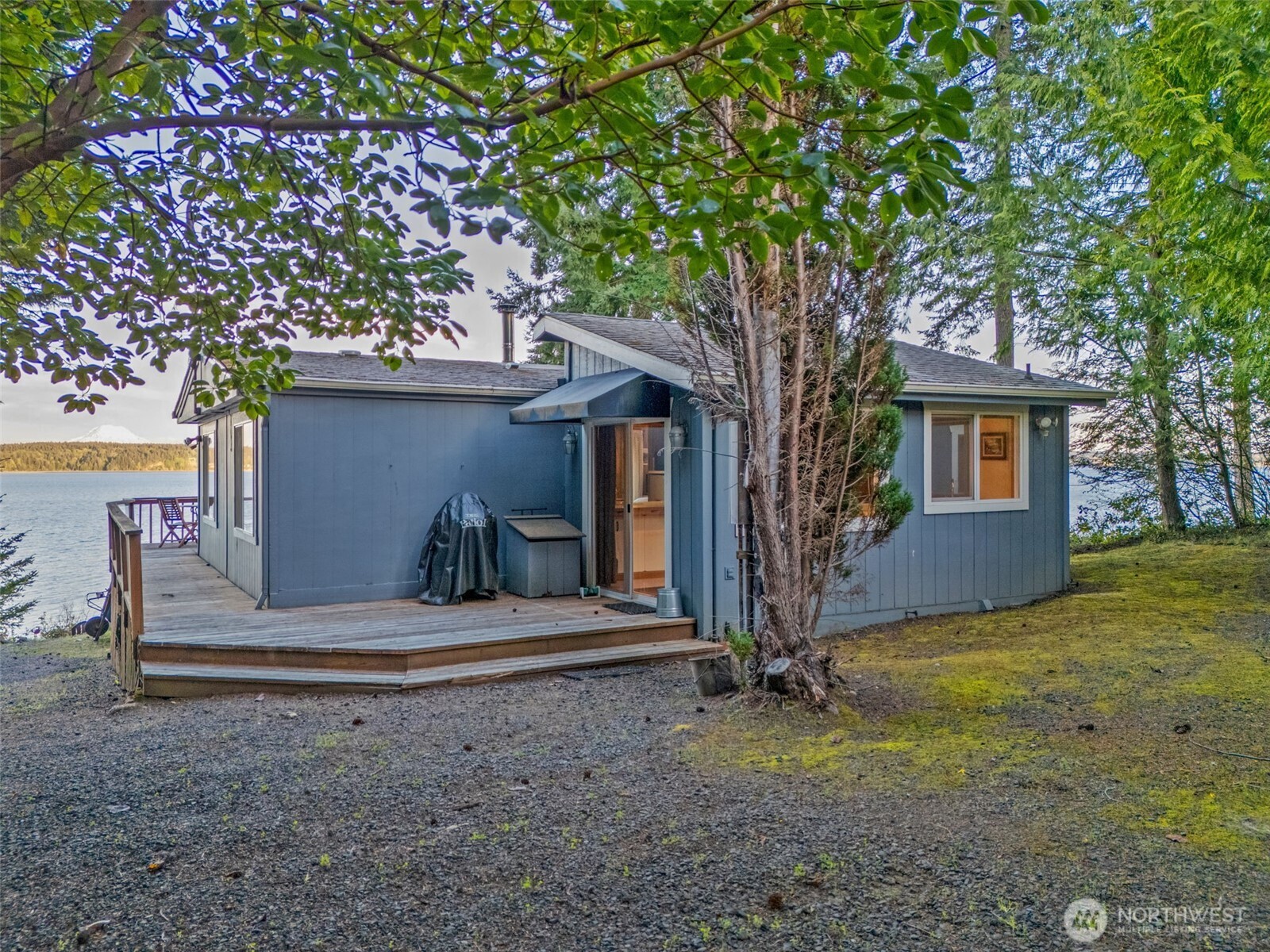 727 East Stretch Island Road South Grapeview, WA 98546 - Photo 30 of 37