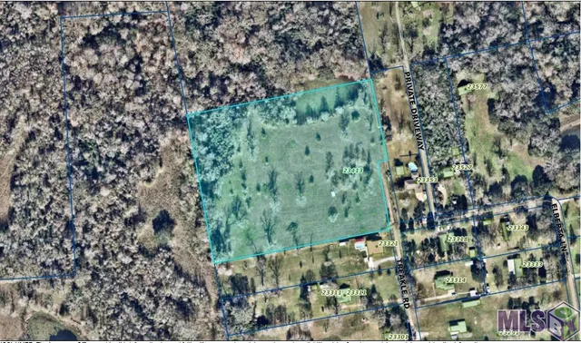 $325,000 | 23413 Treakle Lane, Zachary, LA 70791