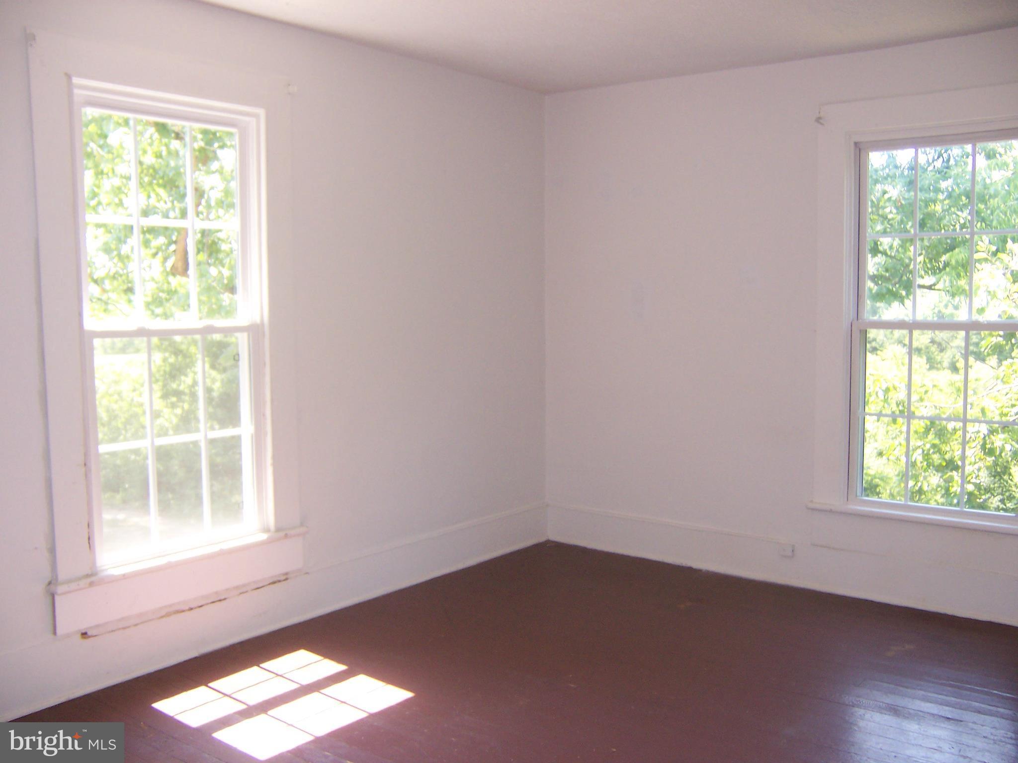 10083 Clarkes Road Midland, VA 22728 - Photo 14 of 22 Bedroom