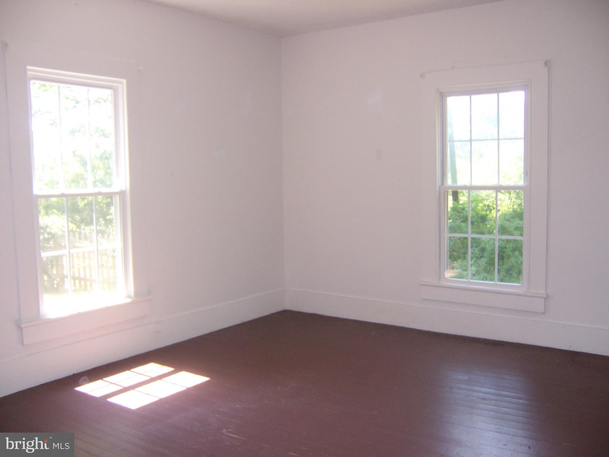 Large Windows to let in the natural light