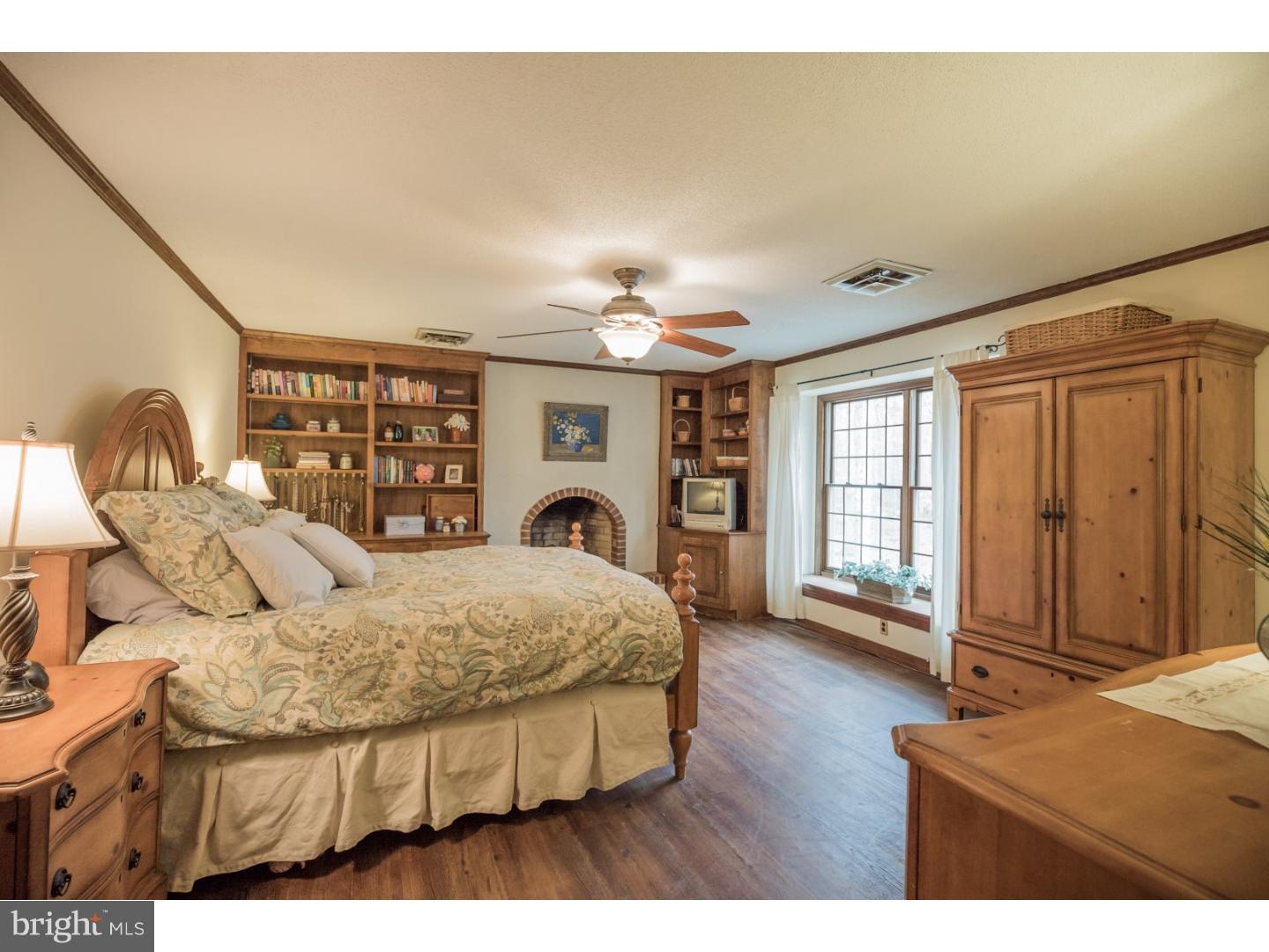 18 Gate Road Tabernacle, NJ 08088 - Photo 7 of 25 a bedroom with a large bed and a window