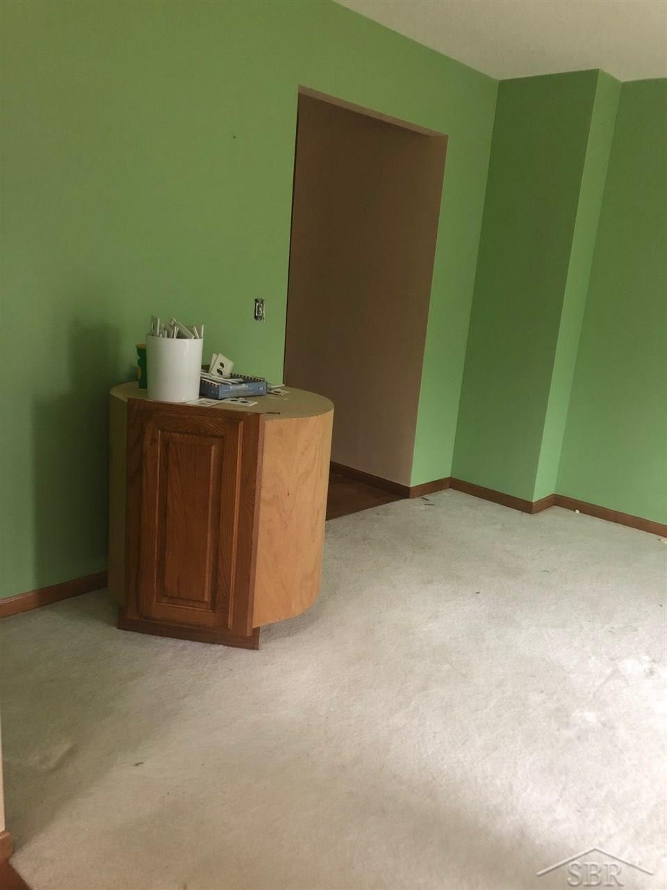4025 South Towerline Road Bridgeport, MI 48722 - Photo 5 of 15 31370401-4.JPG