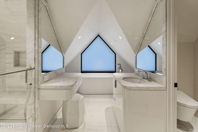 $25,000,000 | 725 West Smuggler Street, Aspen, CO 81611