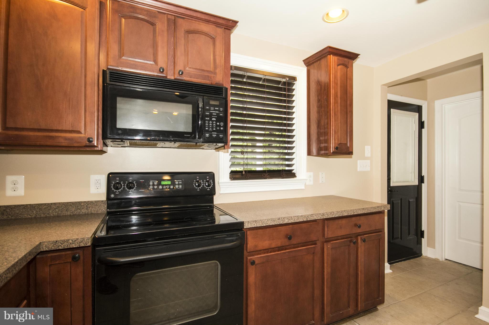 1406 North Stepney Road Aberdeen, MD 21001 - Photo 6 of 27 Kitchen