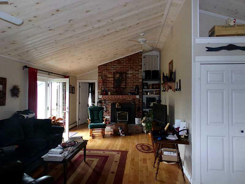 158 Grimes Road Caribou, ME 04736 - Photo 17 of 27 Living Room.