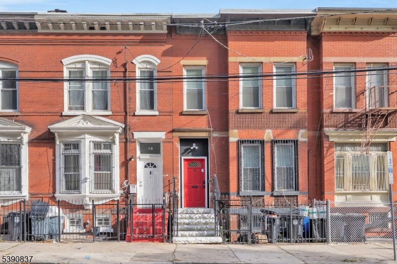 13 2nd Avenue, Unit B Newark, NJ 07104 - Photo 5 of 7