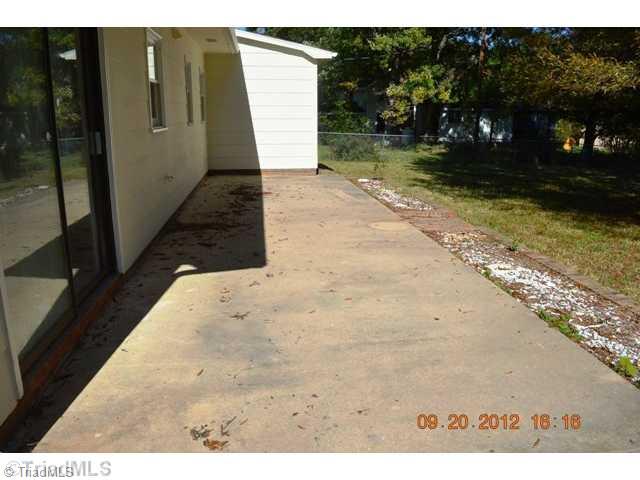 4841 Dippen Road Winston-Salem, NC 27105 - Photo 11 of 12 Patio/Deck.